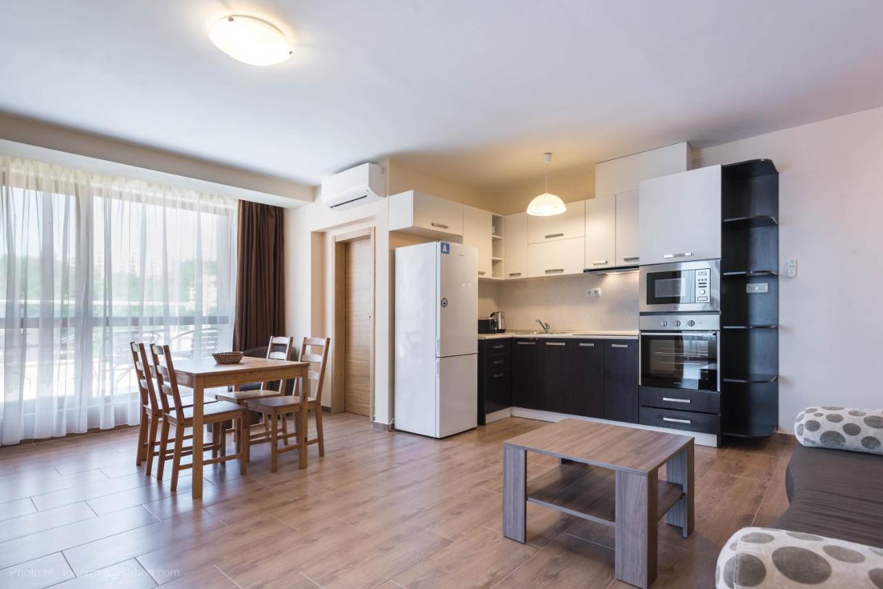 Balchik Sea View Apartments In Princess Residence Exteriör bild