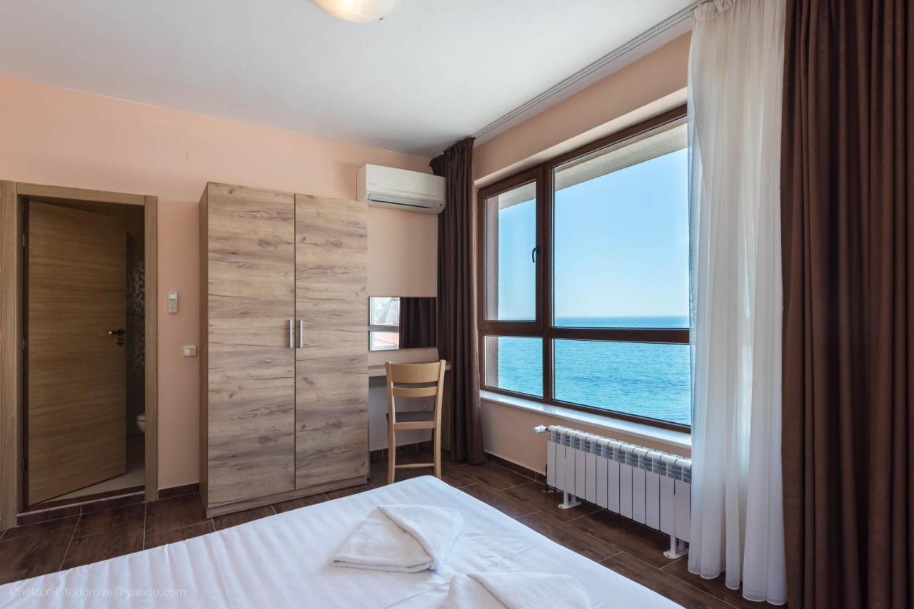 Balchik Sea View Apartments In Princess Residence Exteriör bild