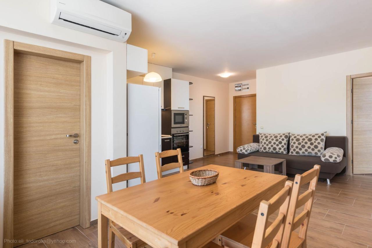 Balchik Sea View Apartments In Princess Residence Exteriör bild