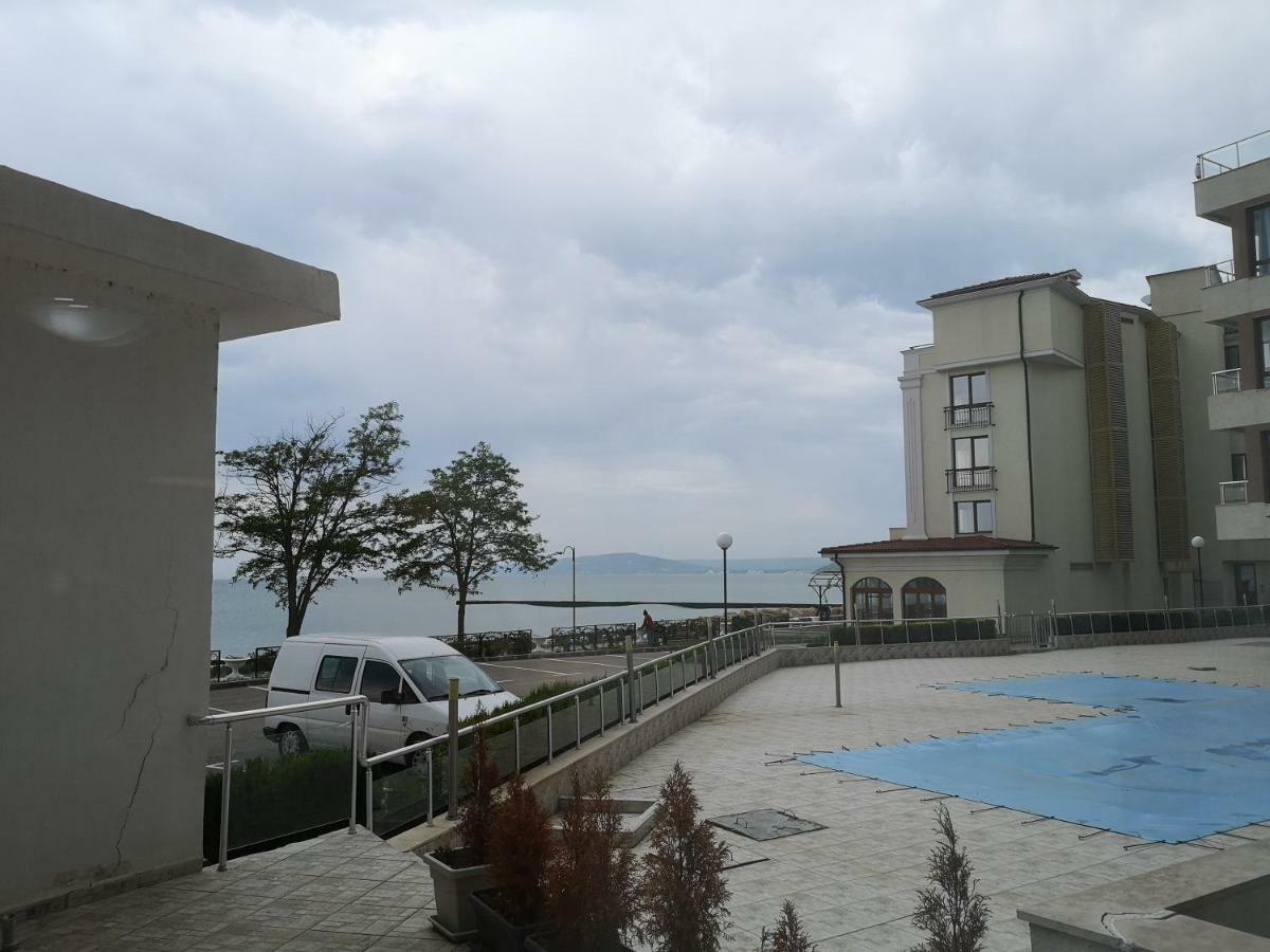 Balchik Sea View Apartments In Princess Residence Exteriör bild