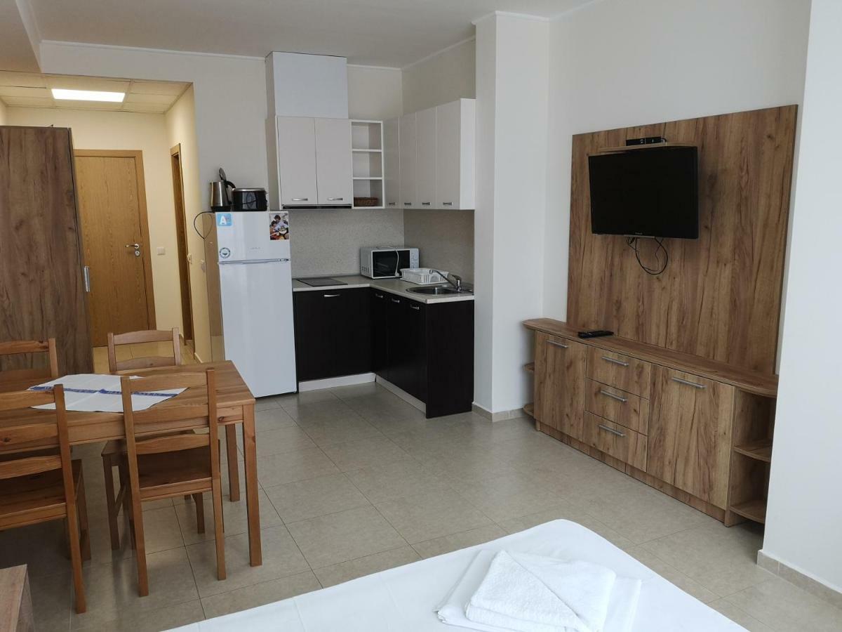 Balchik Sea View Apartments In Princess Residence Exteriör bild
