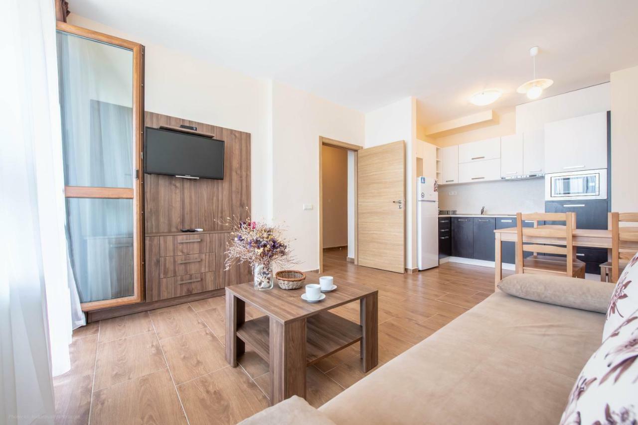 Balchik Sea View Apartments In Princess Residence Exteriör bild