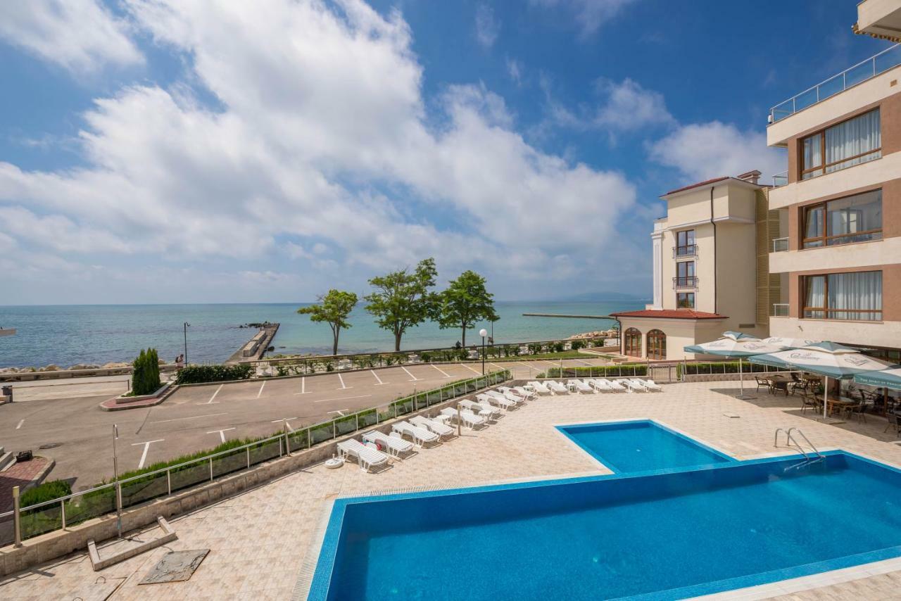Balchik Sea View Apartments In Princess Residence Exteriör bild