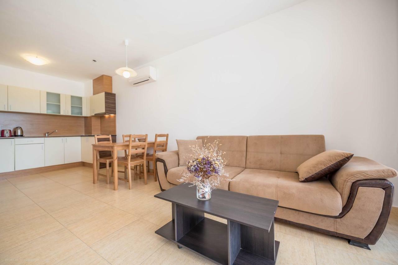 Balchik Sea View Apartments In Princess Residence Exteriör bild