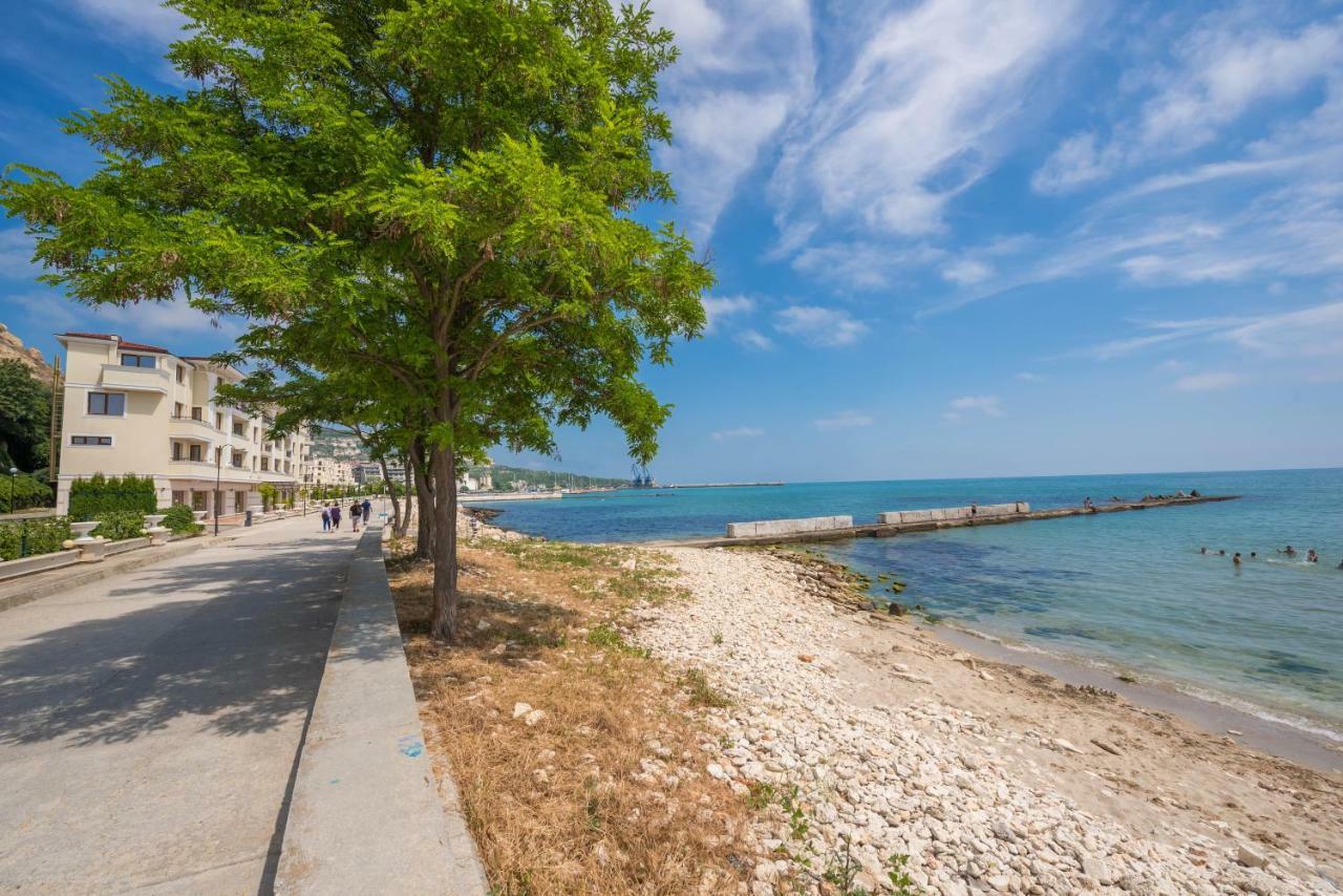 Balchik Sea View Apartments In Princess Residence Exteriör bild
