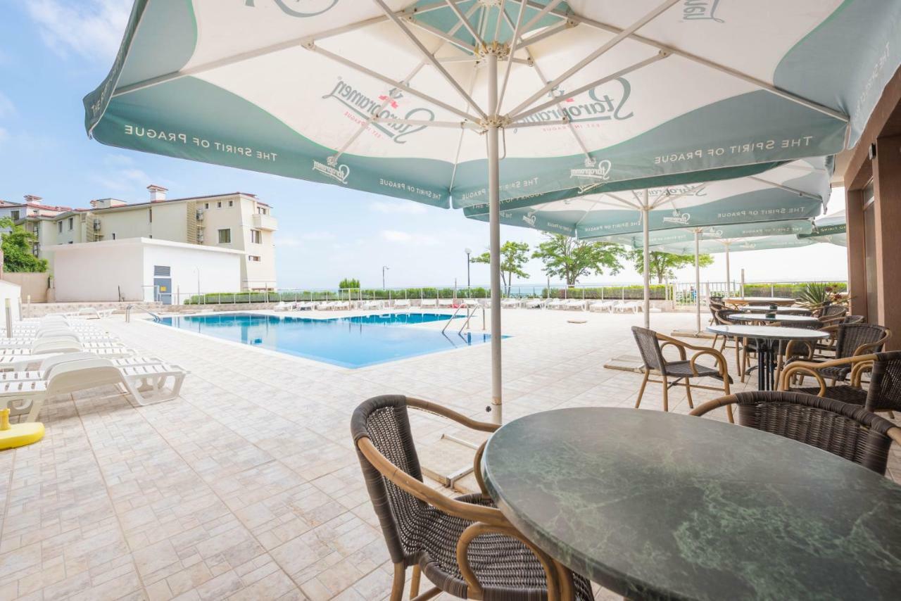 Balchik Sea View Apartments In Princess Residence Exteriör bild