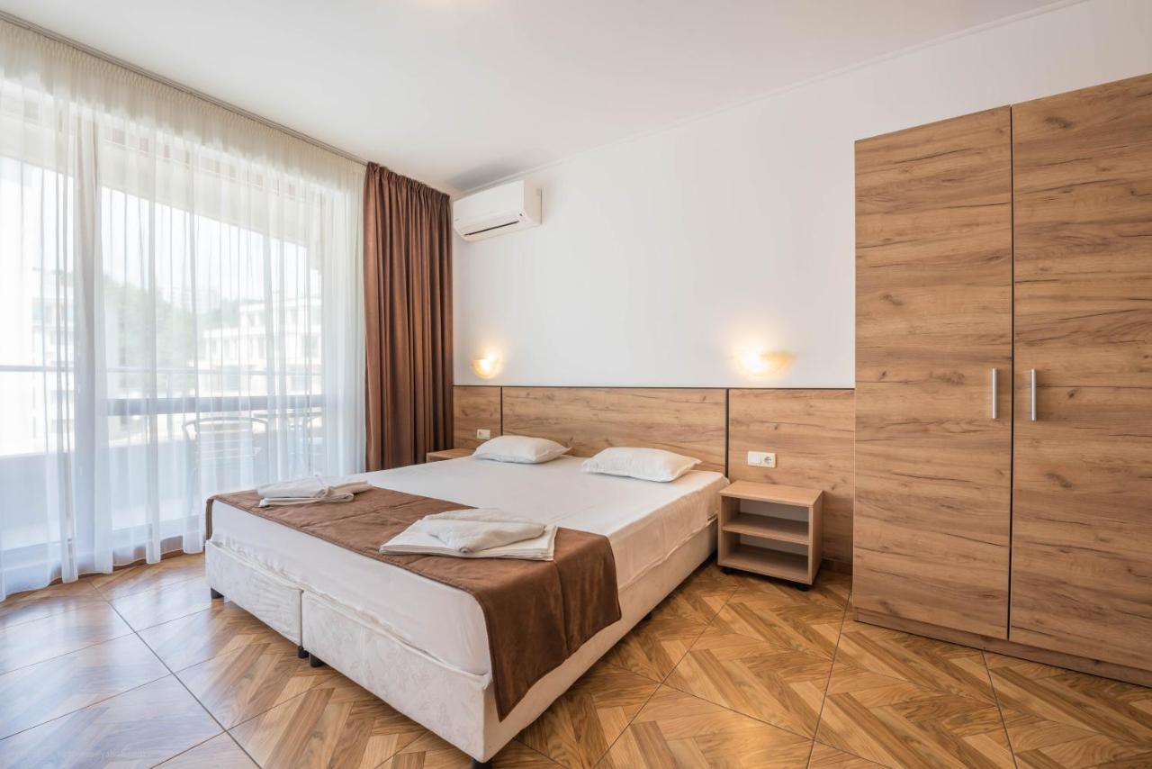 Balchik Sea View Apartments In Princess Residence Exteriör bild